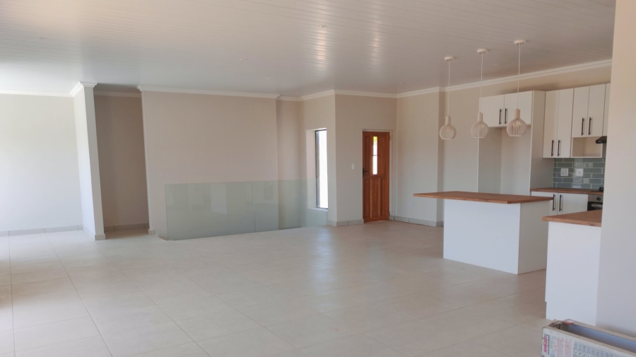 3 Bedroom Property for Sale in Avonddans Western Cape